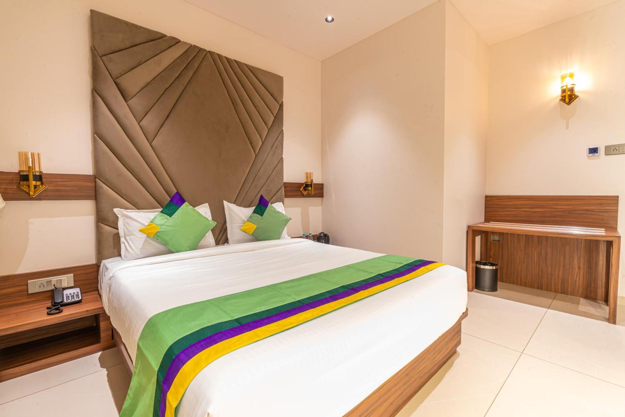 Treebo Premium Heritage Grand -Majiwada Тхане Екстер'єр фото