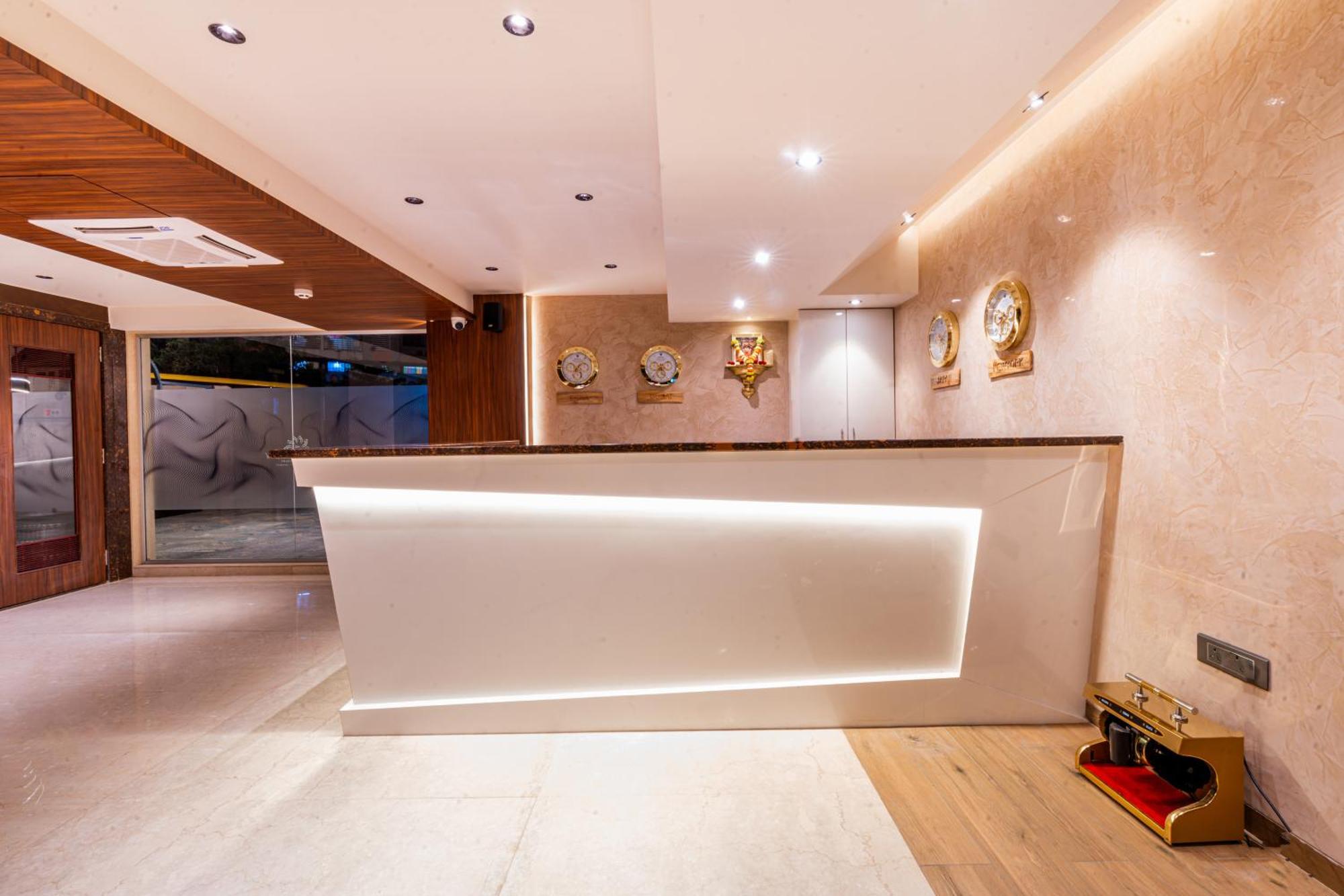 Treebo Premium Heritage Grand -Majiwada Тхане Екстер'єр фото